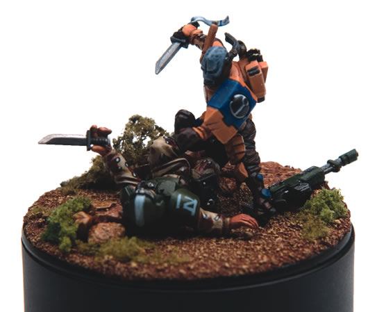 Tau and Guardsman draw knives by Sebastian Stuart
