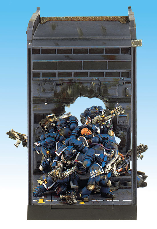 Resistance Ultramarine, Photo 2