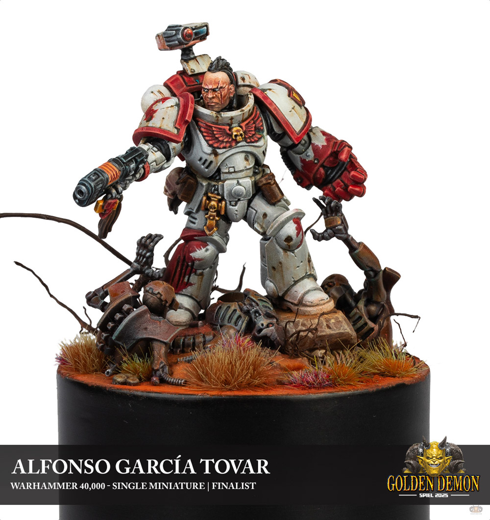 Warhammer 40,000: Single Miniature by Alfonso Garcia Tovar