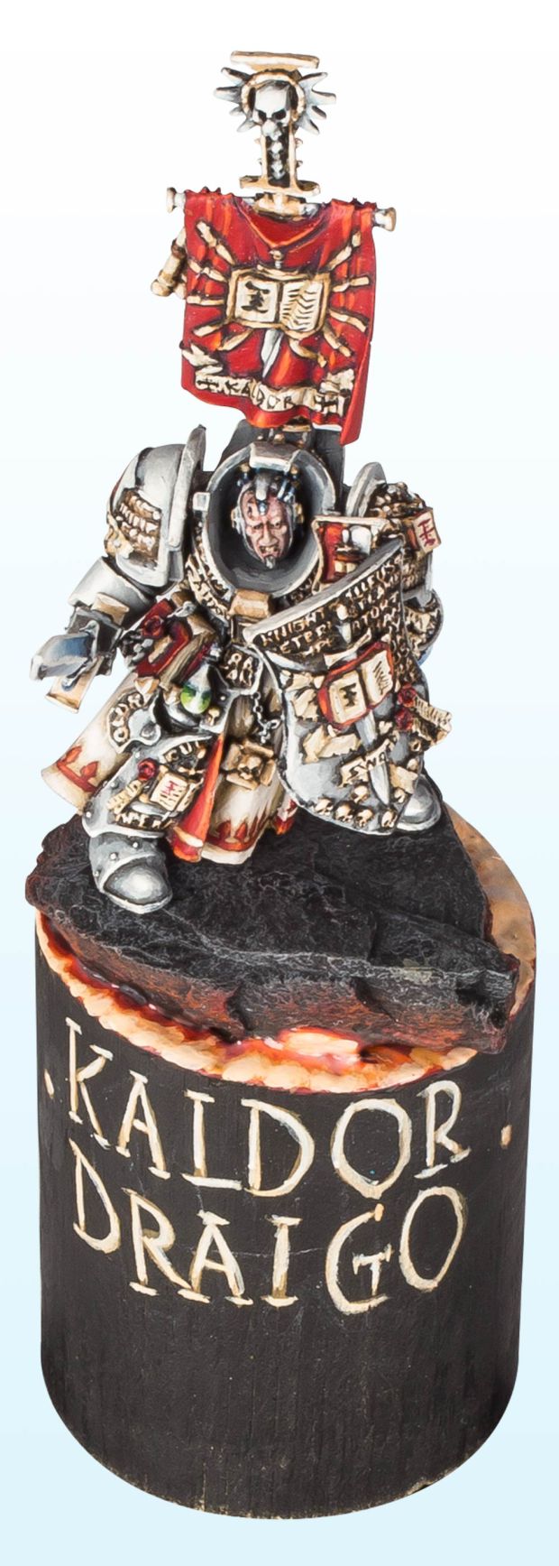 Kaldor Draigo by Tim Pearce