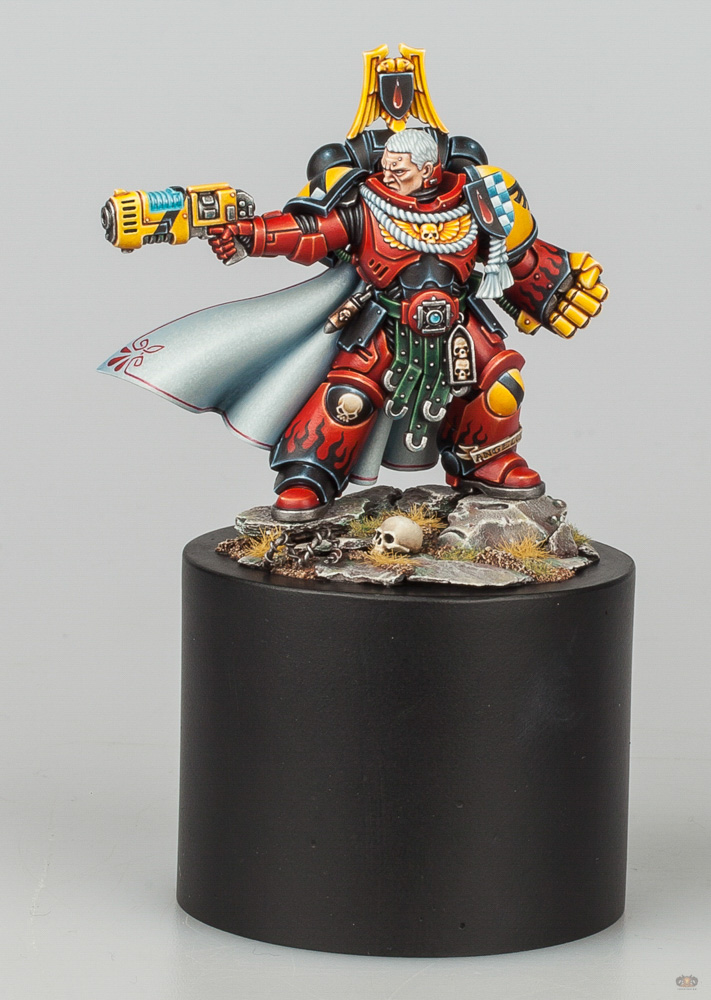 Blood Angels Captain by Darren Latham