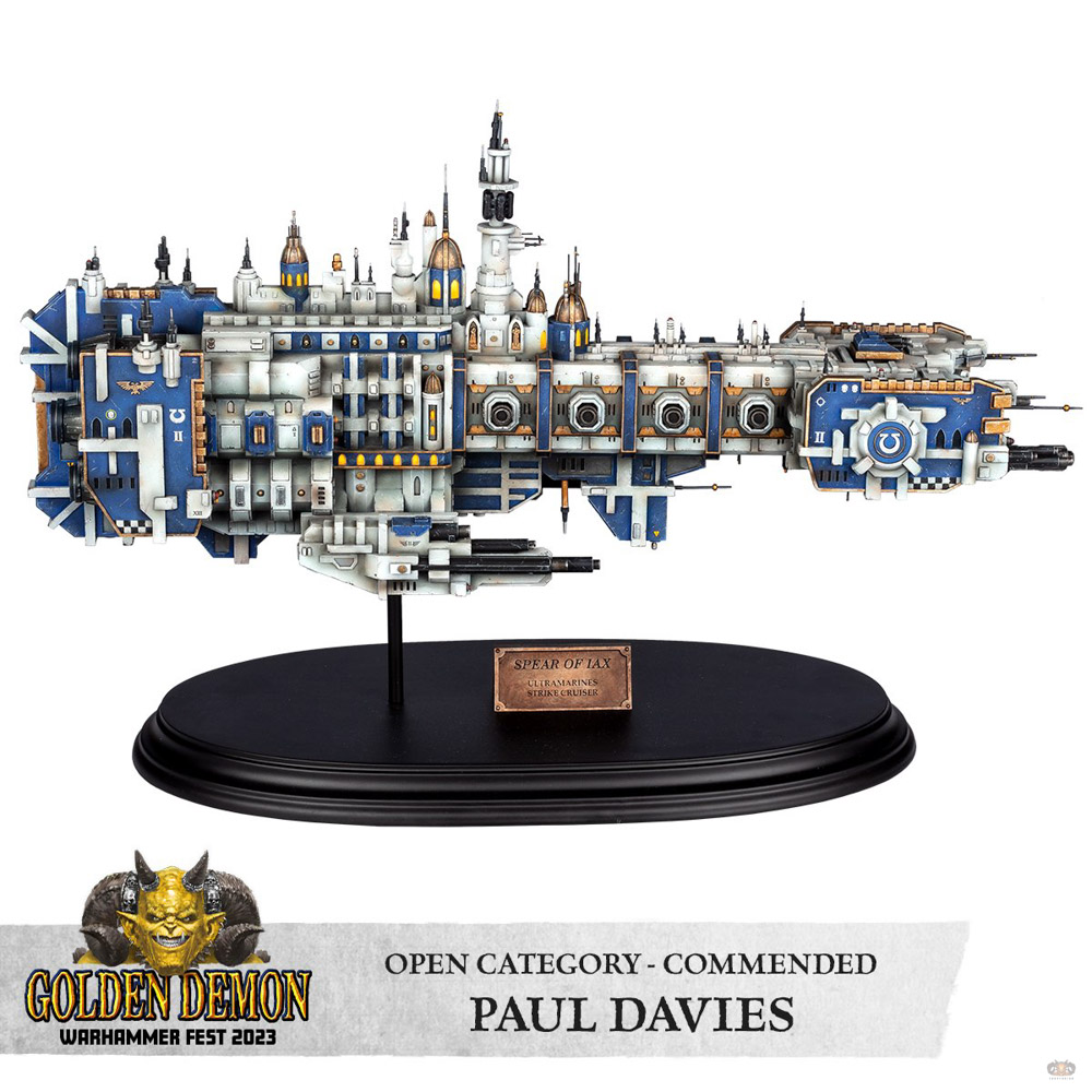 Space Marine Strike Cruiser, Full view
